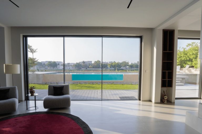 Minimal window Dubai