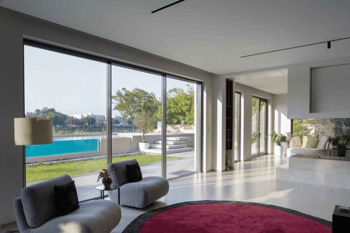 Minimal window Dubai