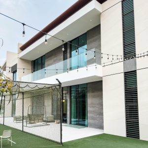 façade glass window