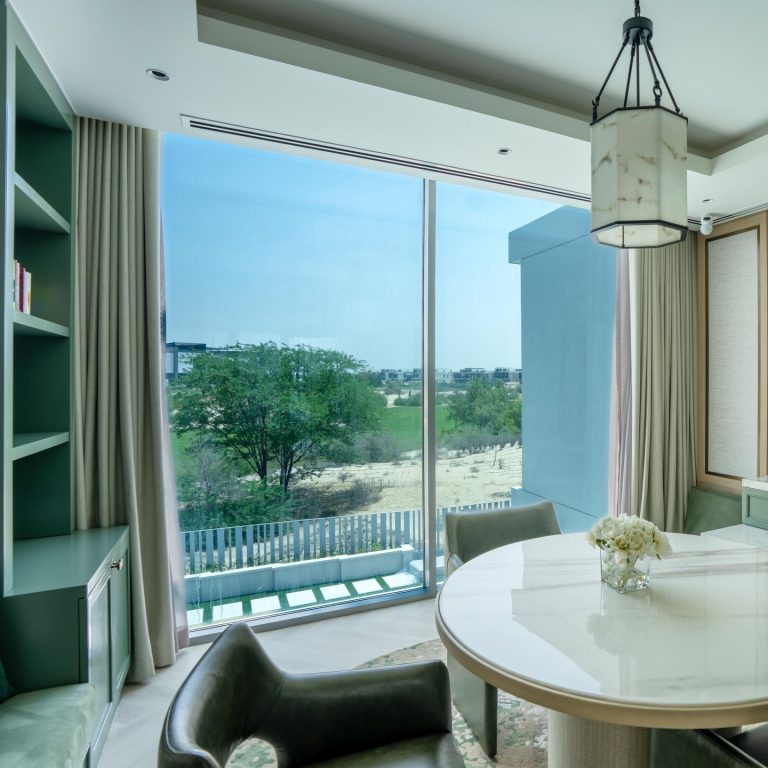 slim window in Dubai